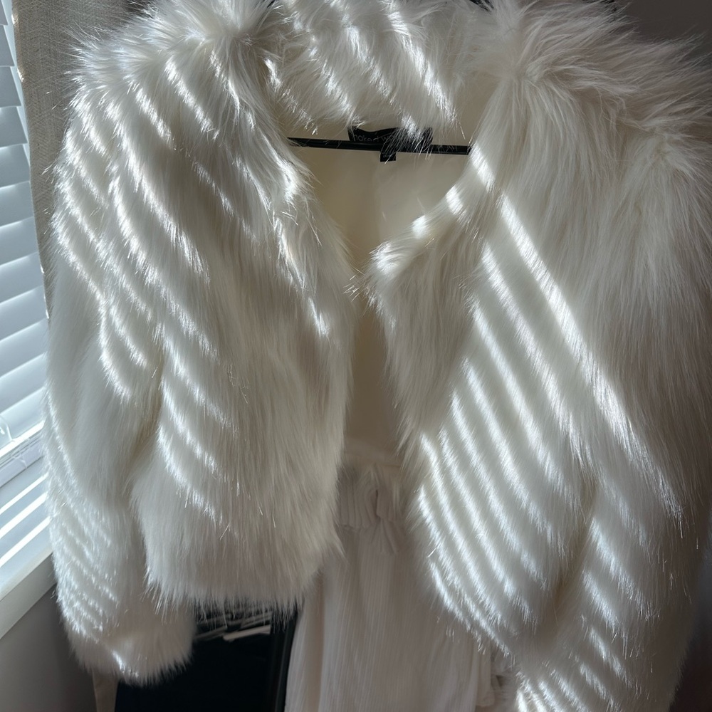Cropped White Faux Fur Jacket